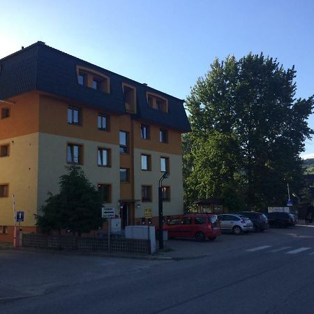 Beska Apartment Bešeňová Екстериор снимка
