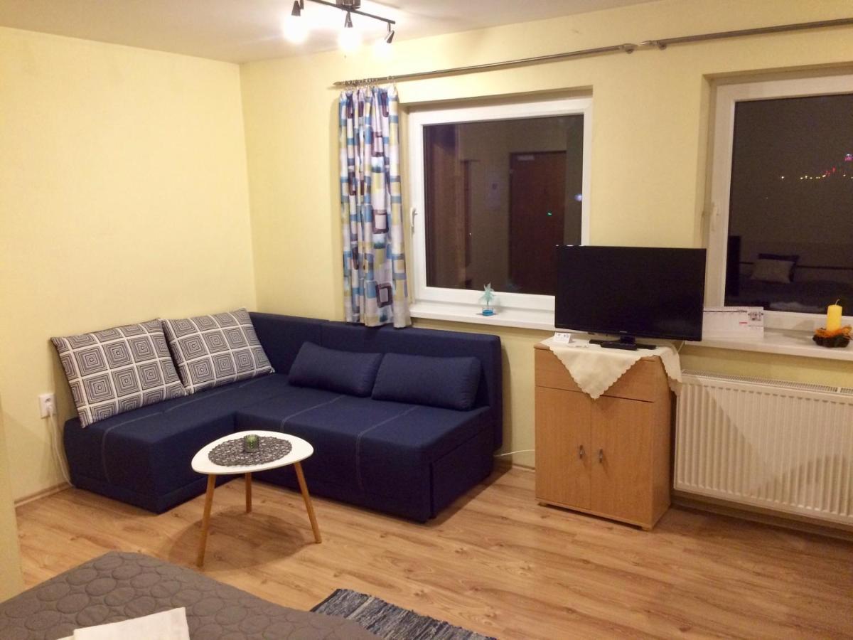 Beska Apartment Bešeňová Екстериор снимка