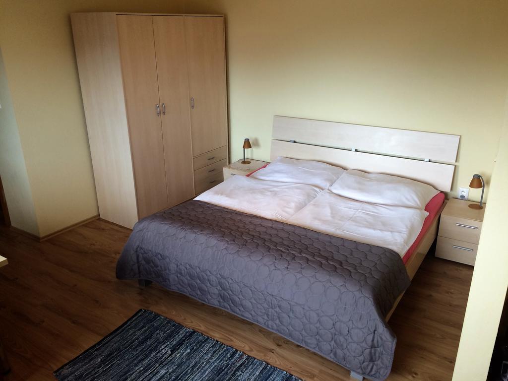 Beska Apartment Bešeňová Екстериор снимка