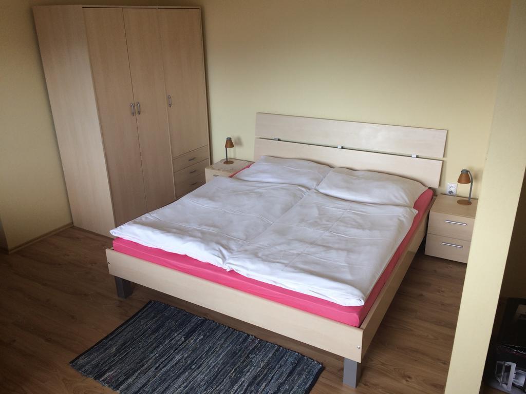 Beska Apartment Bešeňová Екстериор снимка